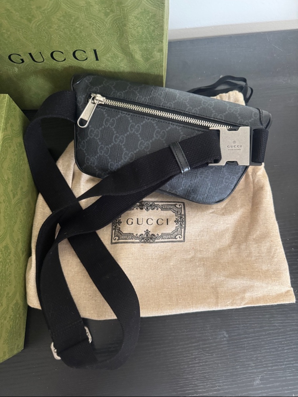 Gucci Black GG Supreme Waist Bag with Silver Hardware - Picture 4 of 5